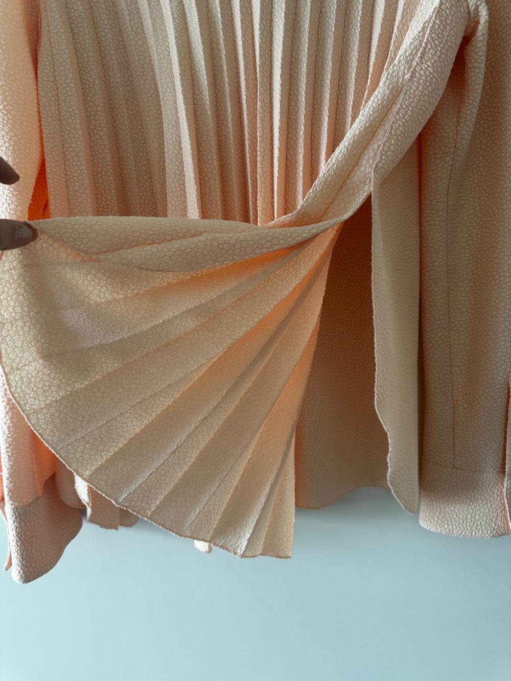 See by chloe Textured Peach Button-Up Blouse sz 40 - Picture 12 of 12